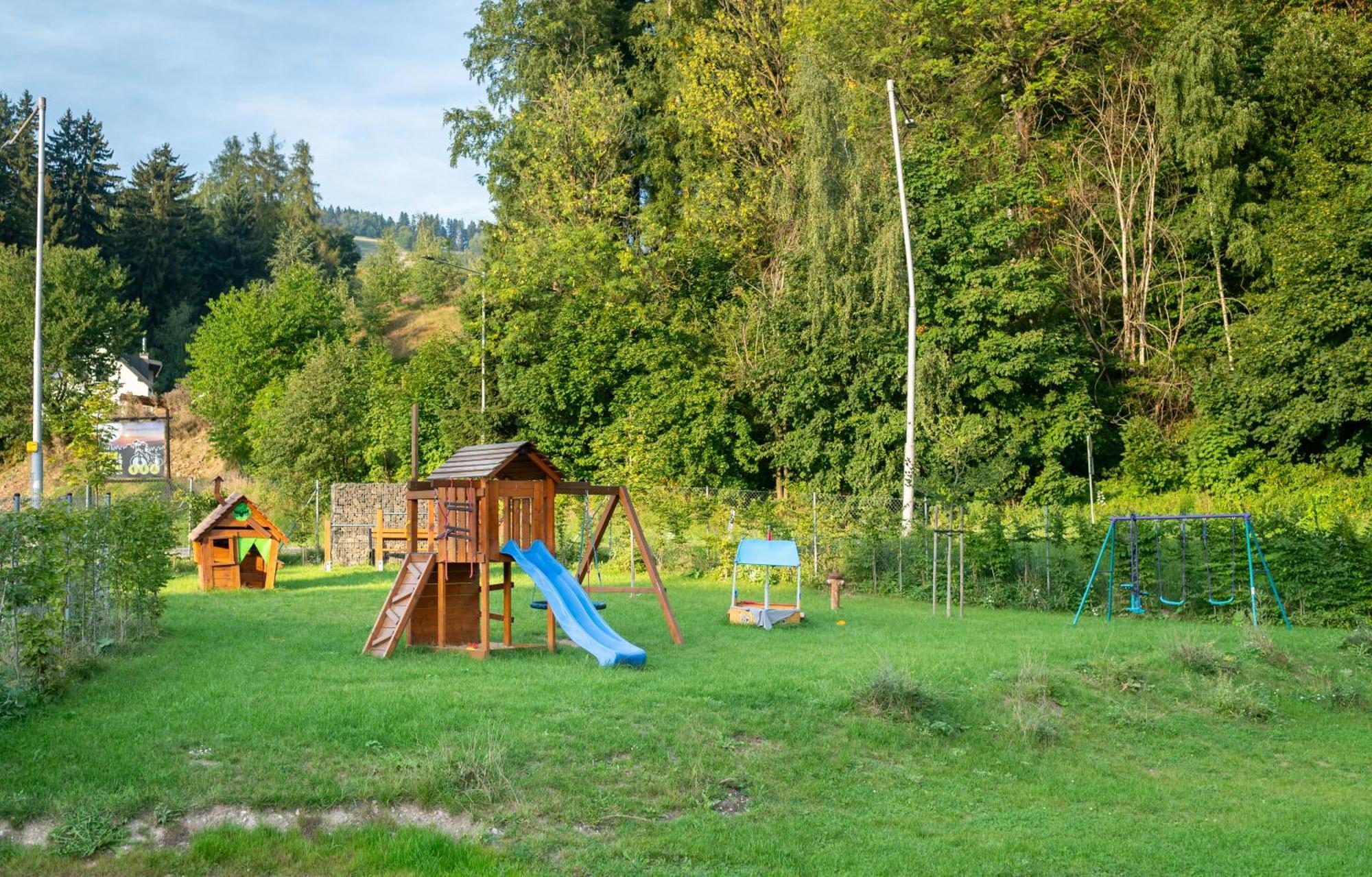 Apartmany Resort 브르흘라비 외부 사진